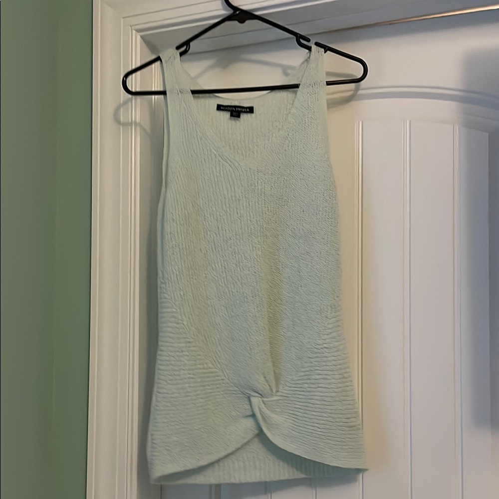 Boston Proper Light Green Textured Tank Top